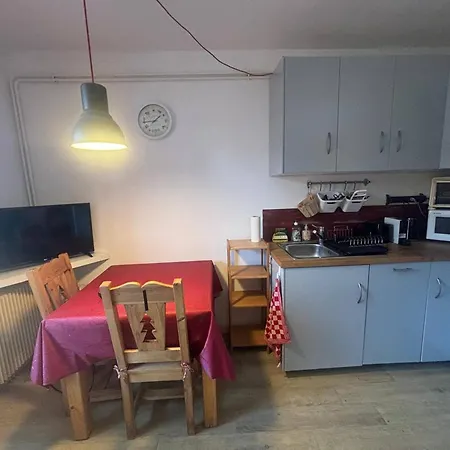Appartement Avec Ascenseur, Ideal Couple Ou Famille, Fonctionnel Et Bien Equipe - Fr-1-593-136 Les Angles (Pyrenees-Orientales)